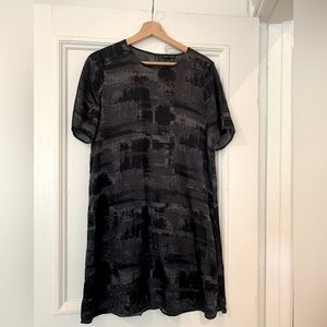 Short sleeve Eileen Fisher silk shift dress